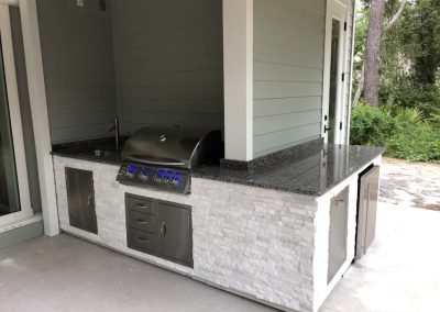 L Shaped Outdoor Kitchen