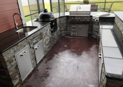 U Shape Outdoor Kitchen